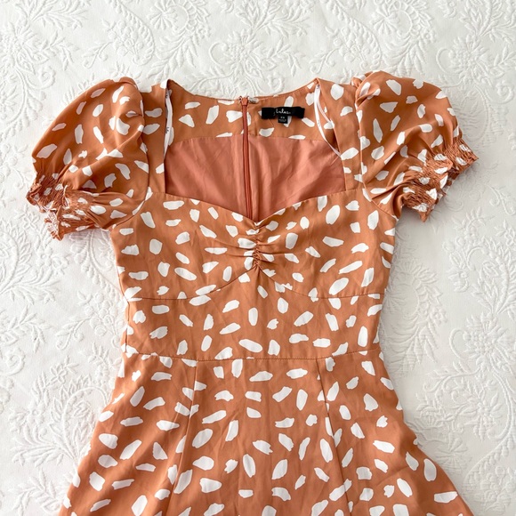 NWOT Lulus Oh My Darlin' Orange Print Puff Sleeve Mini Dress XSmall - Picture 3 of 7